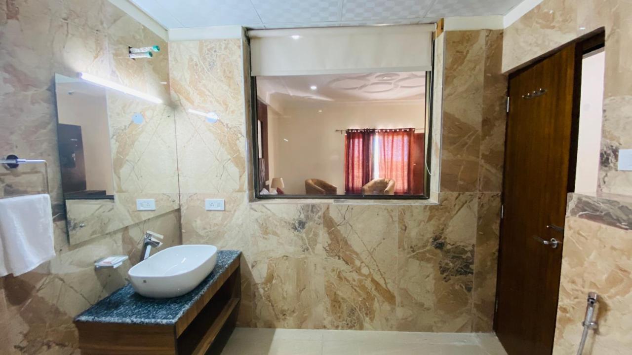 Hotel De Borgo ليه المظهر الخارجي الصورة